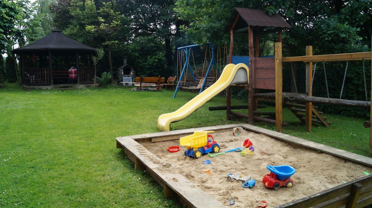 Agroturystyka Stokrotka Rymanów-Zdrój Exteriör bild
